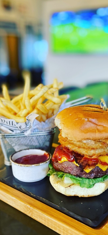 Boundary Sports Bar and Grille – Boundary Burger