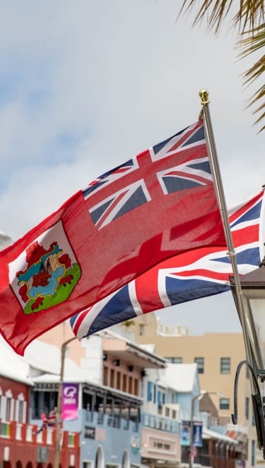 Bermudian flag in foreground of front street