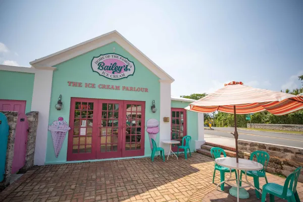Bailey's Bay Ice Cream Parlour – Exterior Of Bailey's Bay Ice Cream Parlour