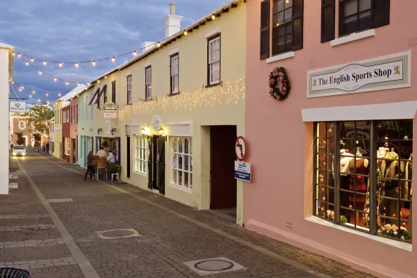 A Winter Wander In St. George's