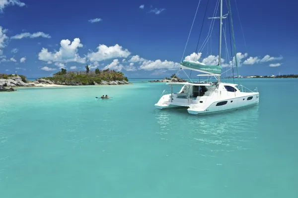Sail Bermuda – Elusive Stern View