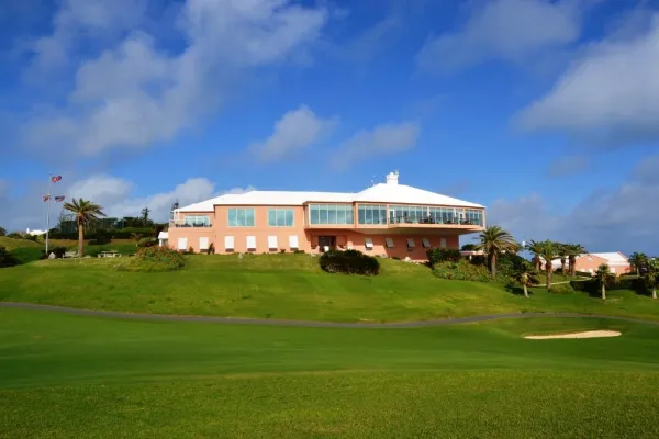 The Mid Ocean Club – MOC Clubhouse