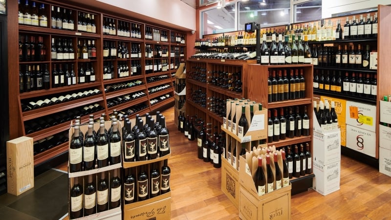 Miles Market – Wine