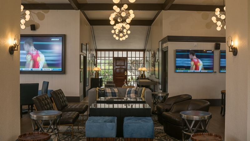 Boundary Sports Bar and Grille – Boundary