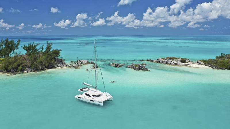 Sail Bermuda – Elusive Tropical