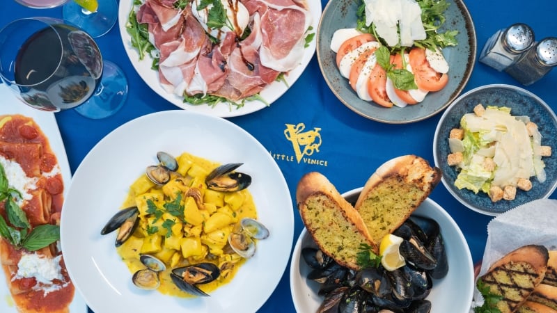 Little Venice – Little Venice - Table Of Food