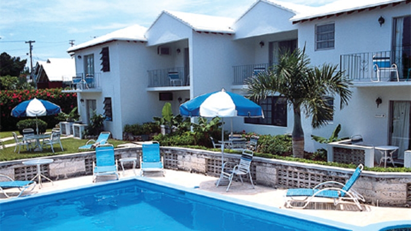 Sandpiper Apartments – Exterior