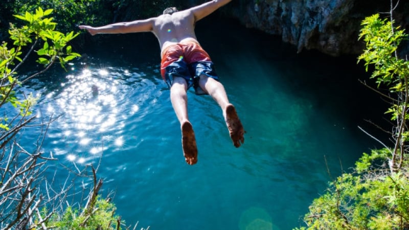 Hidden Gems of Bermuda Ltd. – Blue Hole Cliff Jumping