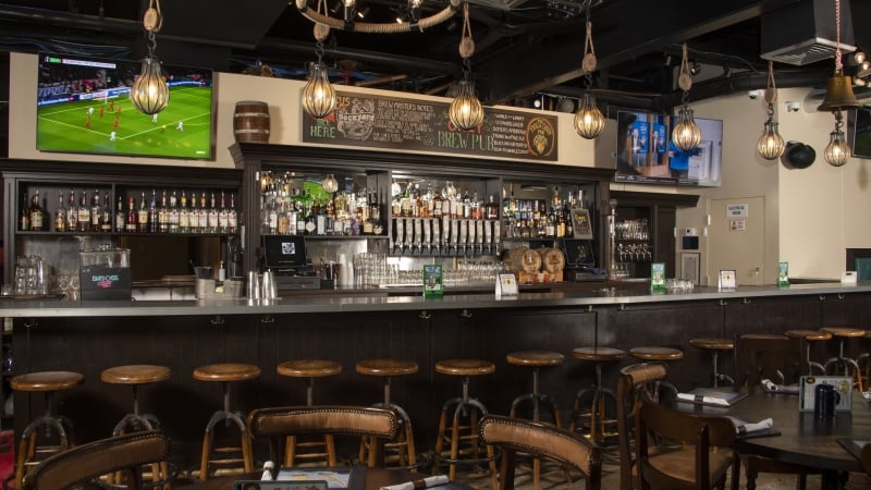 Frog & Onion Pub – Interior Bar Area At Frog & Onion