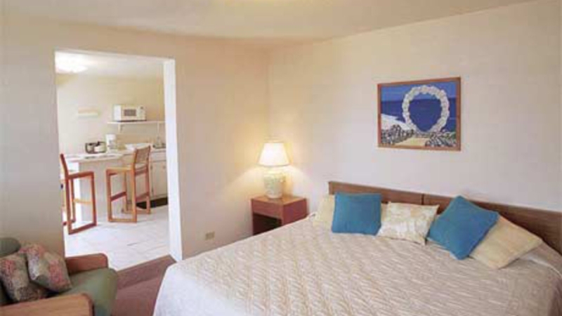 Sound View Cottage – Sound-view-cottages-rooms1.jpg