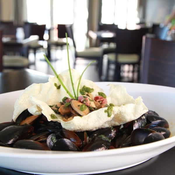 Dining at Bella Vista Bar & Grill