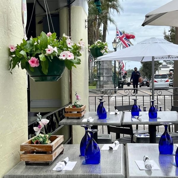 Dining at Bermuda Bistro