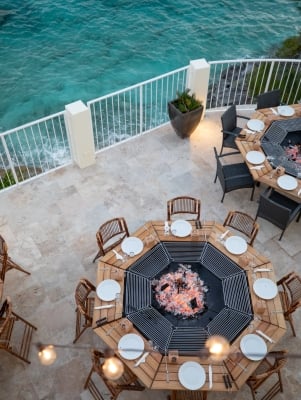 Eettafal outdoor dining in Bermuda