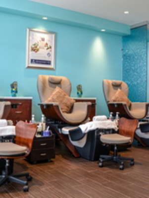 Ani's Nail and Beauty Lounge – Ani's Nails 1