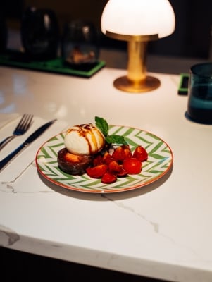 Clarabell's – Clarabell's Buratta Salad