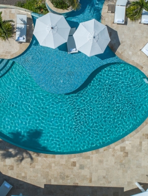 Azura Bermuda – Outdoor Pool
