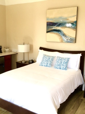 Paraquet Guest Apartments – Paraquet Bedroom