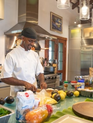 Chiko's Catering Bda – Chef Chiko