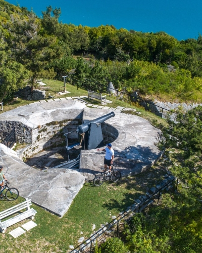 Scaur Park along the Railway Trail in Bermuda