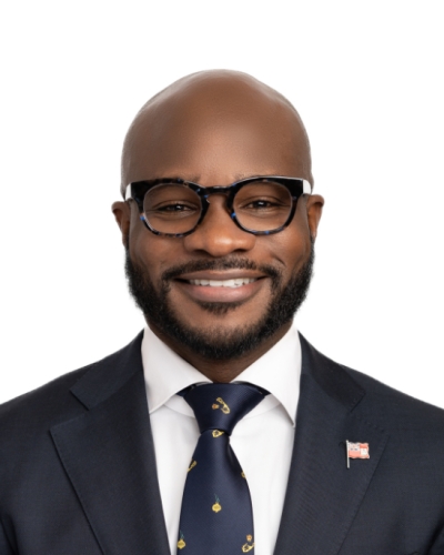 Jamari Douglas headshot.