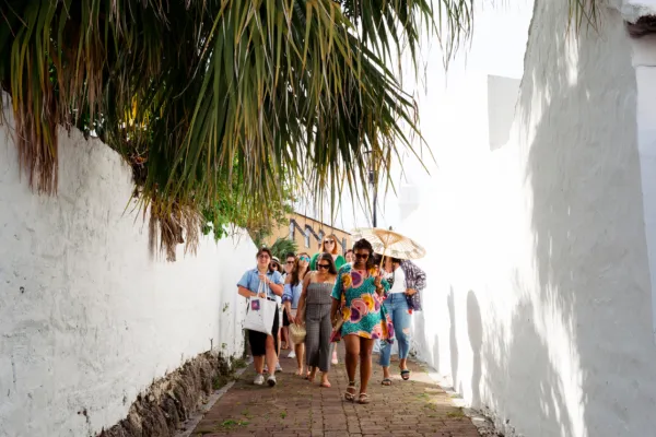 A walking tour of Bermuda