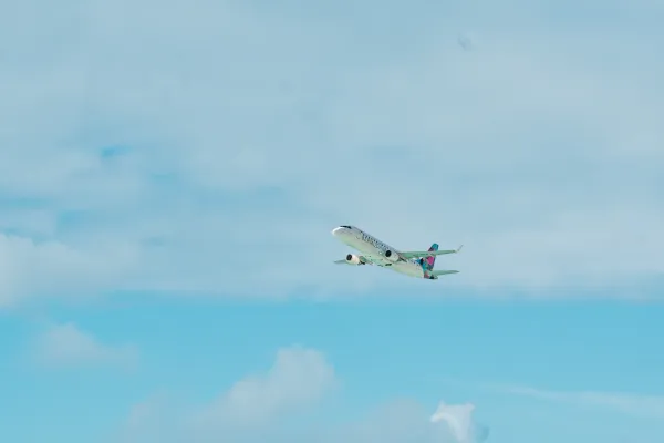 BermudAir flying on the golf course.