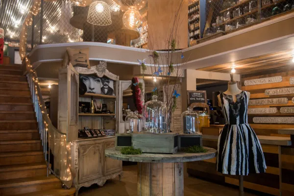 Urban Cottage in Hamilton, Bermuda