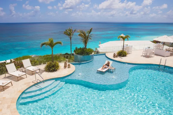 Azura Bermuda – Original Pool