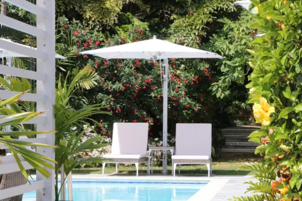 Rosedon Hotel – Swimming Pool Area