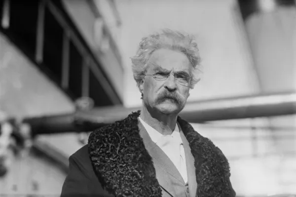 A close up of Mark Twain
