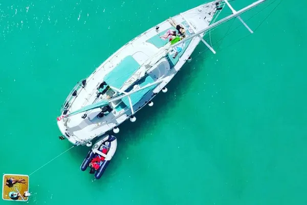 Island Time Bermuda – Island Time Charters - More Boats