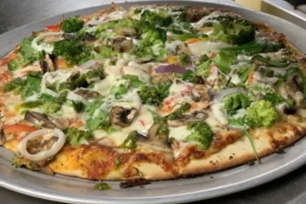 White Horse Pub & Restaurant – Veg Pizza