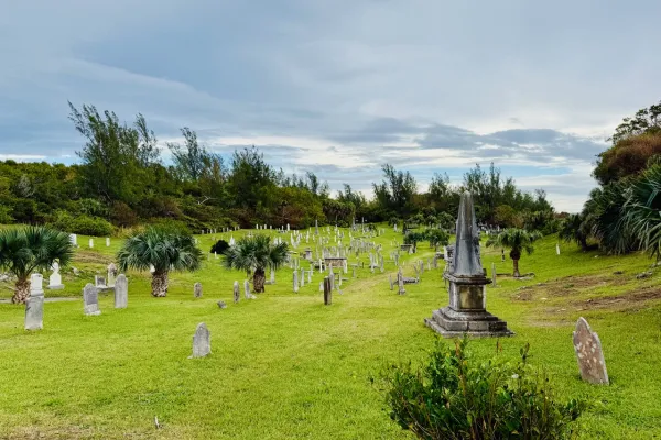 Royal Naval Cemetery – Royal Naval Cemetery 4