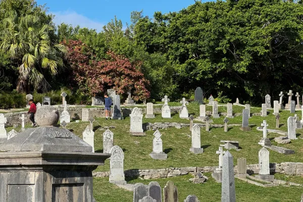 Royal Naval Cemetery – Royal Naval Cemetery