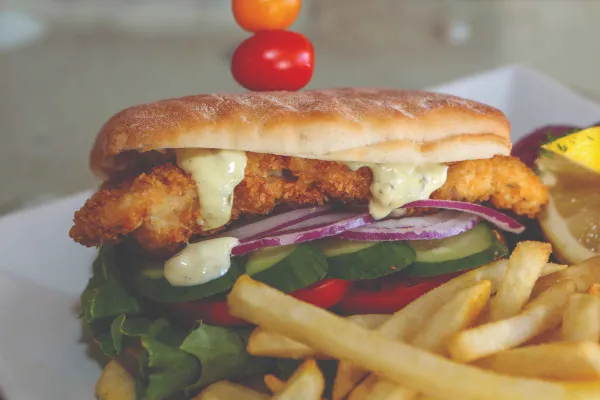 Bone Fish Bar & Grill – Bonefish Restaurant - Fish Sandwich