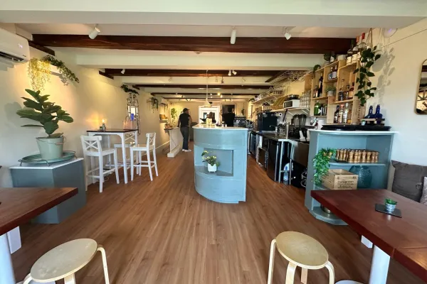 The Botanist Cafe & Garden Lounge – Botanist_Cafe