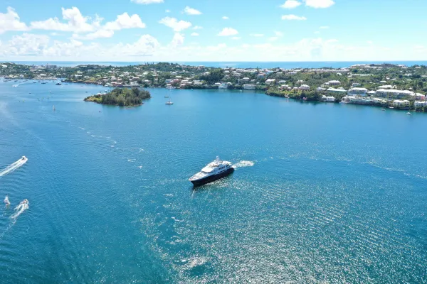 Bermuda Yacht Services – Superyacht In Hamilton