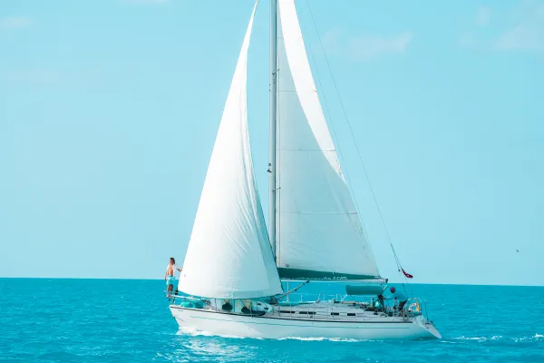 Sail Bermuda – Crichia