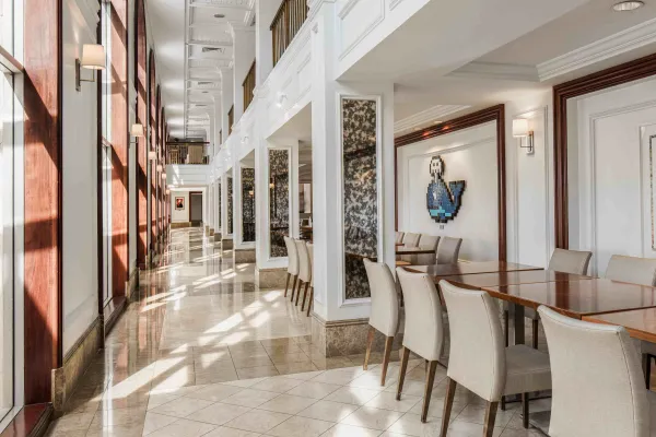 Crown & Anchor – Crown & Anchor - Tables