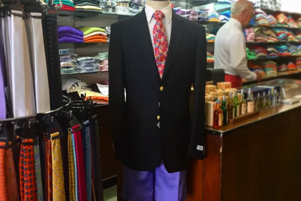 English Sports Shop – Hamilton – Interior