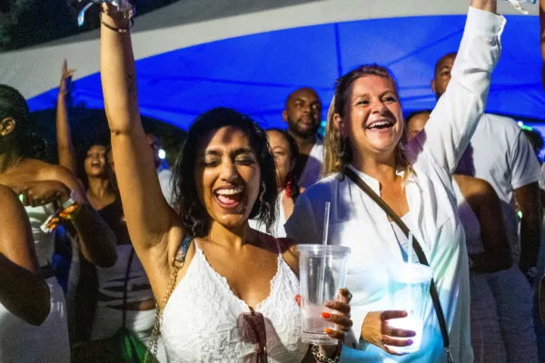 Glow Bermuda Presents: Sun Kissed | Carnival In Bermuda