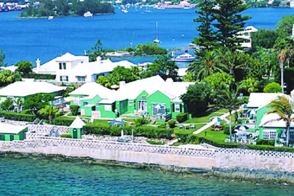 Greenbank Guest House & Cottages – Exterior