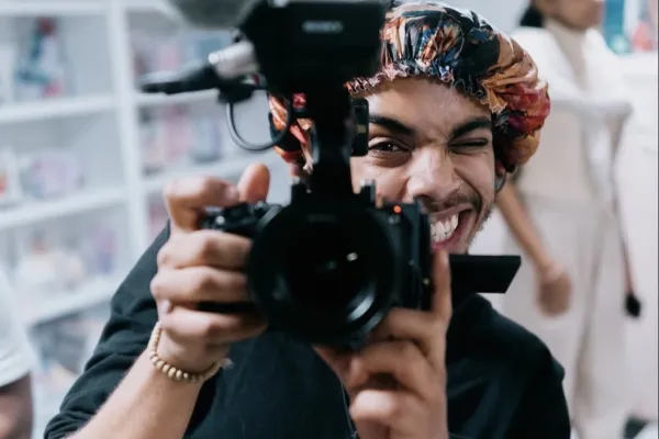 Free Headshots For Artists