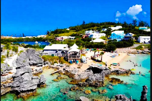 Tobacco Bay Beach Bar & Restaurant – Tobacco