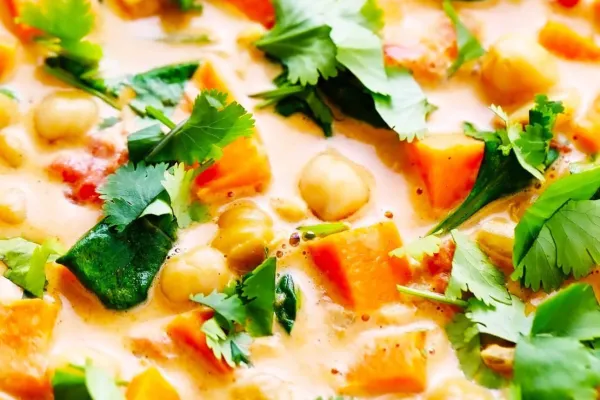 Nourished Bermuda – Coconut Curry