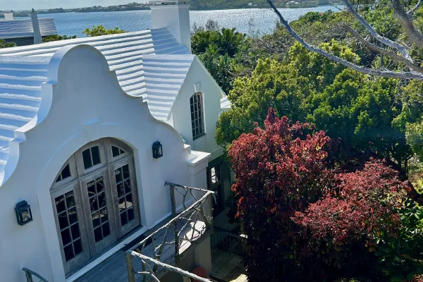 Leamington Caves – Leamington Caves Main House Bridge