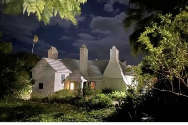 Mitchell House Museum – Night View