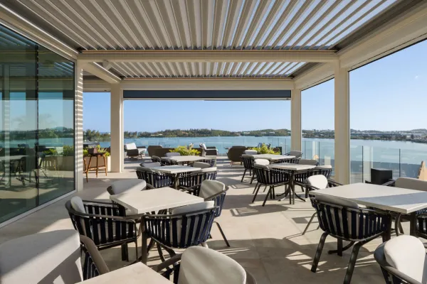 Grotto Bay Beach Resort & Spa – Panorama Lounge