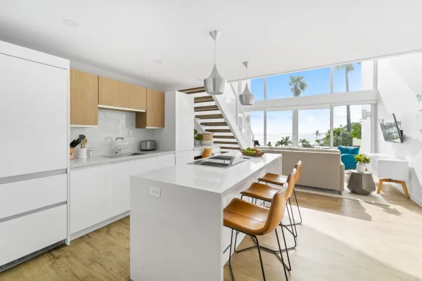 AZURA – Loft Style Ocean View Suite