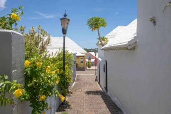 Day 5 Of The Bermuda Plein Air Festival - St. George's